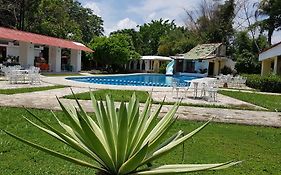 Hotel Villas Kin Ha